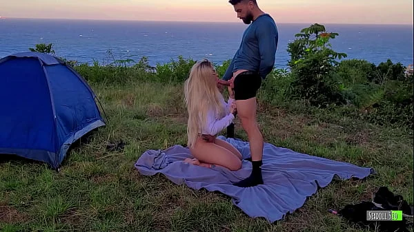 Sexo Arriscado Casal Amador real fodendo em acampamento - Sexdoll 520